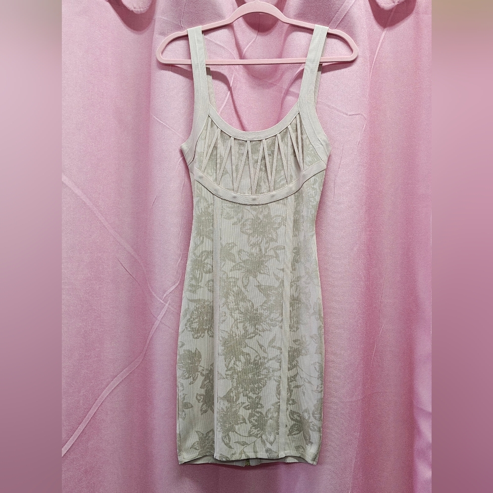 Venus Cream/Blush Bodycon Dress Sz 6 Small
